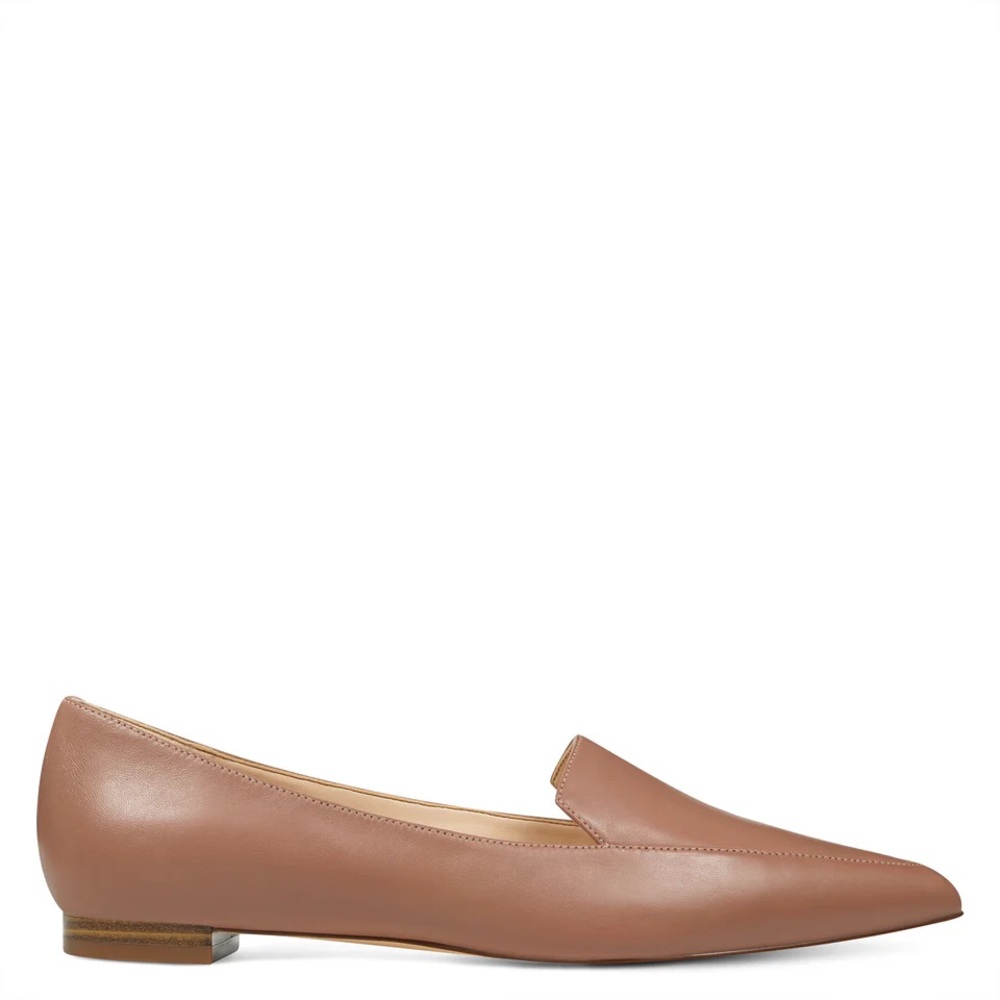 NEW with box Nine West Taupe Women's Smoking  Loafers
